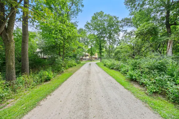 6093 County 24 BLVD, Cannon Falls, MN 55009