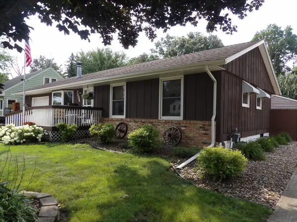 2004 7th AVE SE, Austin, MN 55912