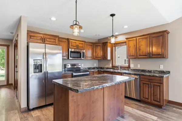 1743 Ducktail CT, New Richmond, WI 54017