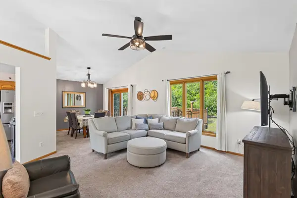 8510 Trista LN E, Saint Bonifacius, MN 55375