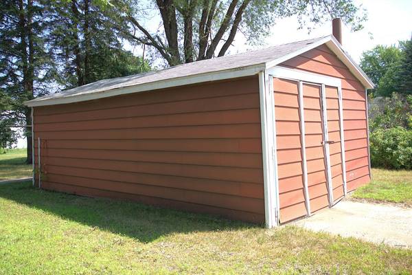 414 Cleveland ST SW, Staples, MN 56479