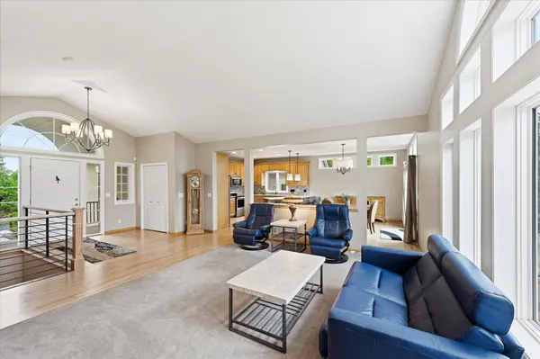21005 Sunnyhill LN, Corcoran, MN 55340