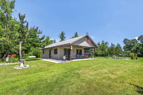 12502 Van Horn RD, Floodwood, MN 55736
