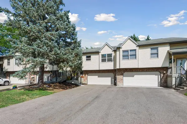 7229 Bren LN, Eden Prairie, MN 55346