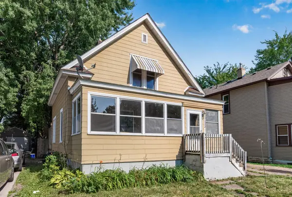 2332 Sheridan AVE N, Minneapolis, MN 55411