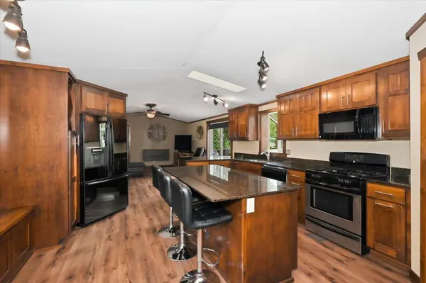 5226 E Lake RD, Saginaw, MN 55779