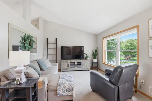 9005 Jensen AVE S, Cottage Grove, MN 55016