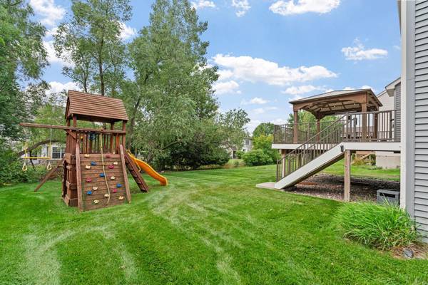 11863 86th AVE N, Maple Grove, MN 55369