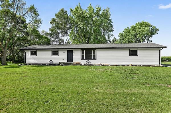 1060 44th ST SE, Willmar, MN 56201