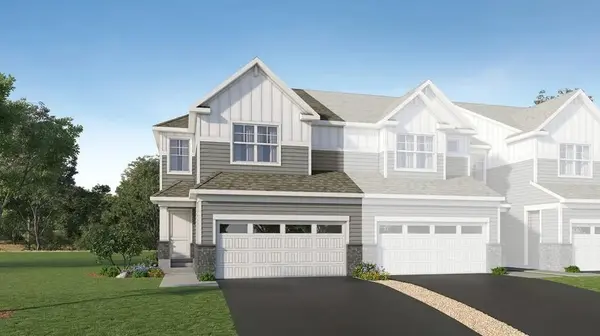 4230 Hayward AVE N, Oakdale, MN 55128
