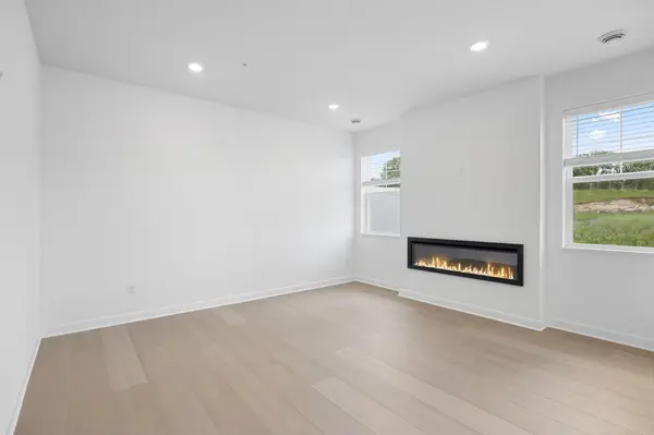 3472 Trails End CIR, Eagan, MN 55123