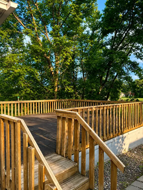 719 Belmont ST, Albert Lea, MN 56007