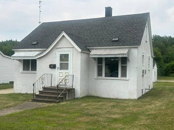 622 4th street, Nashwauk, MN 55769