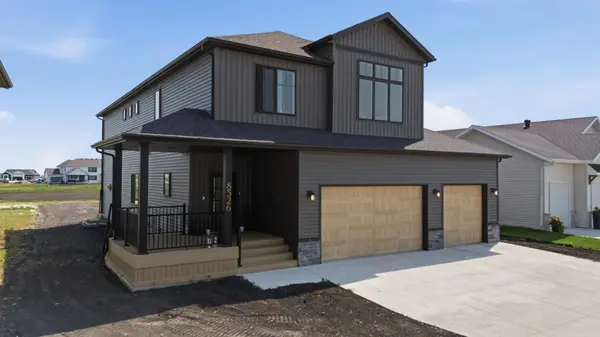 8326 61st ST S, Horace, ND 58047