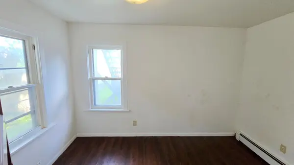 1094 Albemarle ST, Saint Paul, MN 55117