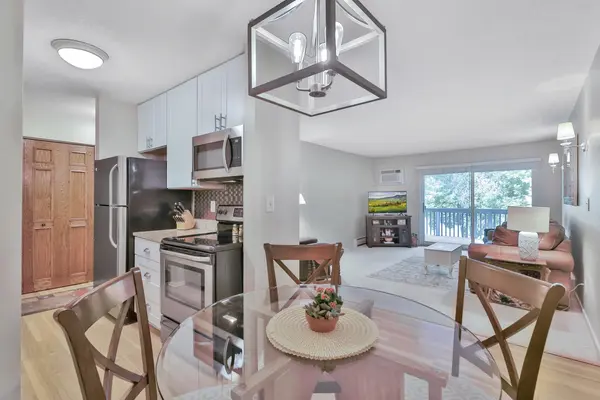2800 Hamline AVE N #241, Roseville, MN 55113