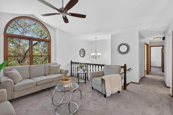 3972 Orchid LN N, Plymouth, MN 55446