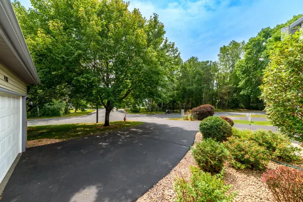 483 Poplar DR, Shoreview, MN 55126