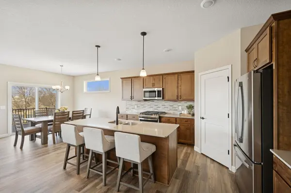 7861 Kettering Creek CT, Greenfield, MN 55373
