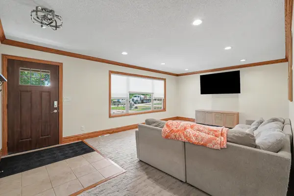6096 Birch RD, Prior Lake, MN 55372