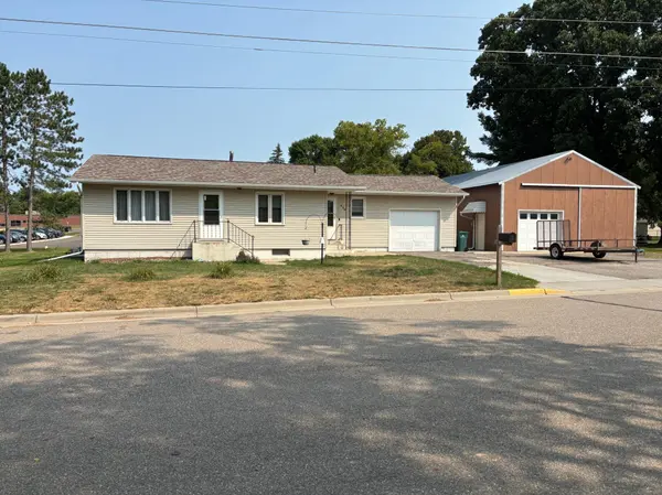430 5th ST W, Browerville, MN 56438
