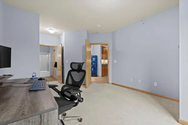 7601 Aldrich AVE S #317, Richfield, MN 55423