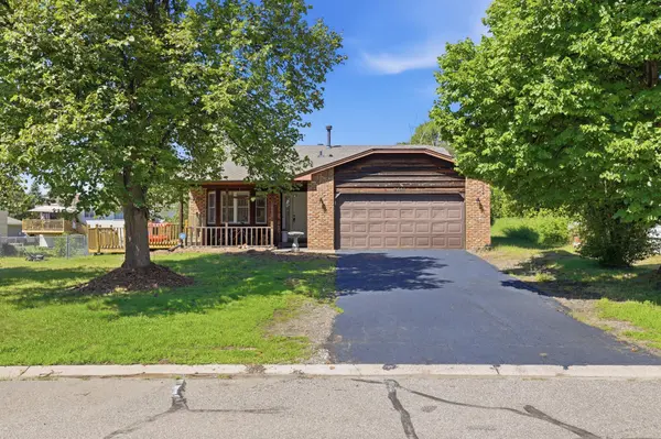 9741 Thomas AVE N, Brooklyn Park, MN 55444