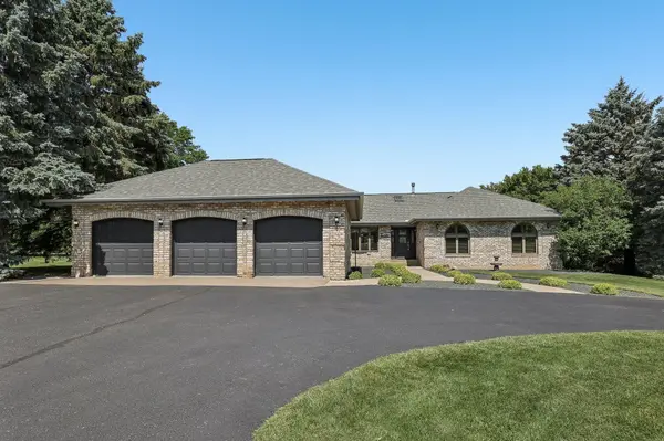 8583 Bower PATH, Inver Grove Heights, MN 55076