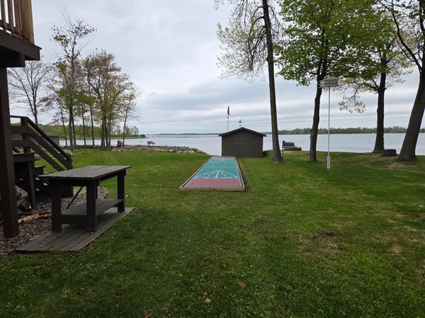 850 Main ST W, Isle, MN 56342