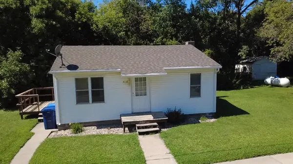 516 Kempel DR, Lisbon, ND 58054