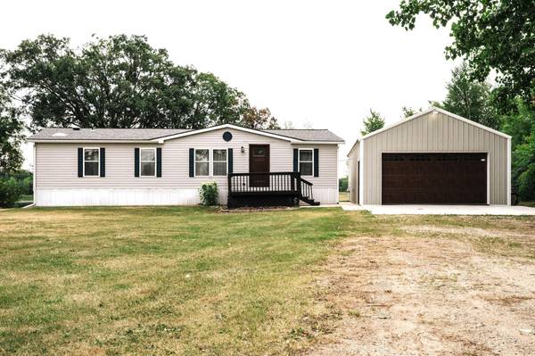 20811 Pine Ridge CIR SE, Erskine, MN 56535