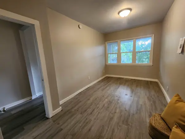 1274 Edgerton ST, Saint Paul, MN 55130