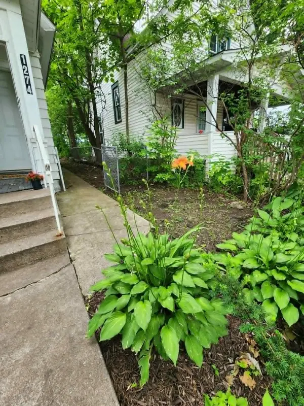 1274 Edgerton ST, Saint Paul, MN 55130