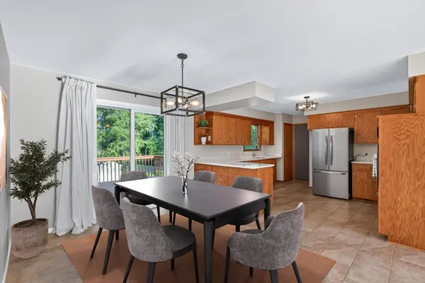 4000 Baker RD, Minnetonka, MN 55305
