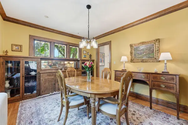 2166 Palace AVE, Saint Paul, MN 55105