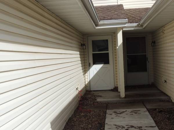 2932 67th LN N, Brooklyn Center, MN 55430