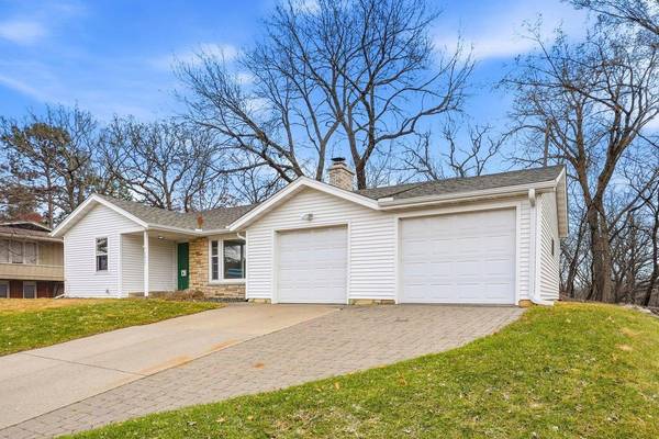 4015 Wayzata BLVD, Golden Valley, MN 55416