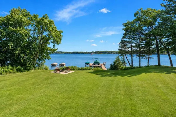 22584 Beach RD, Deerwood, MN 56444