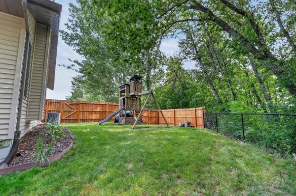 35695 Brookside LN, Cohasset, MN 55721