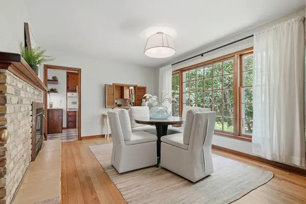 6930 Foxglove CIR, Excelsior, MN 55331