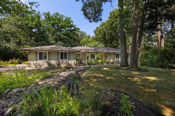 5500 Northwood RDG, Bloomington, MN 55437