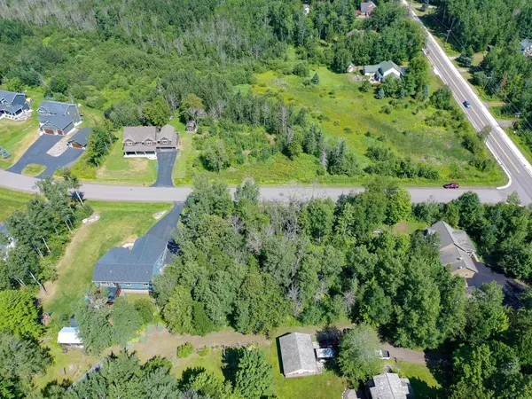 53xa Truman DR, Hermantown, MN 55811