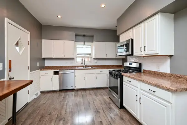 612 Center ST, Winona, MN 55987