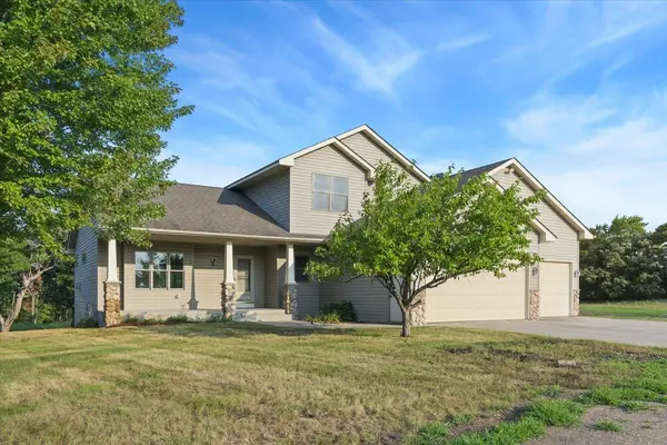 13480 217th AVE NW, Elk River, MN 55330