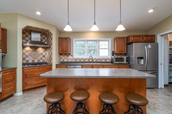 529 Cedar LN, Crookston, MN 56716