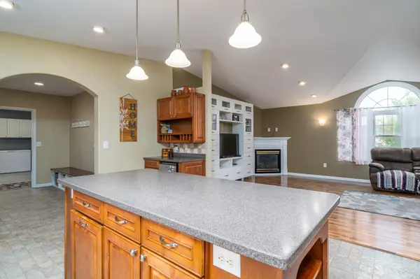 529 Cedar LN, Crookston, MN 56716