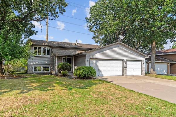2624 94th AVE N, Brooklyn Park, MN 55444