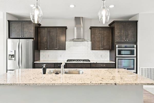 5140 Hampton ST NE, Prior Lake, MN 55372