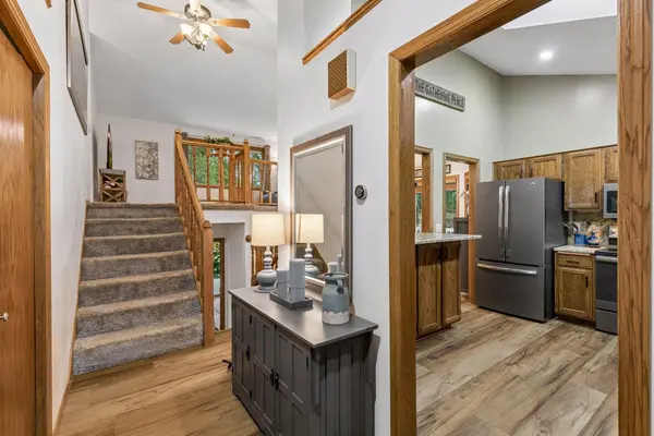 7865 Grinnell CT E, Lakeville, MN 55044
