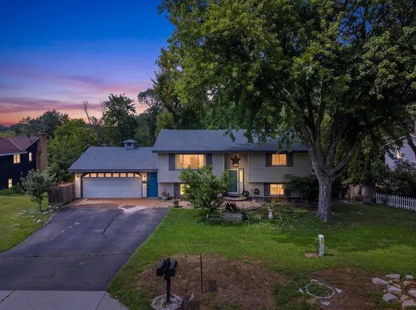 6441 Edgemont BLVD N, Brooklyn Park, MN 55428